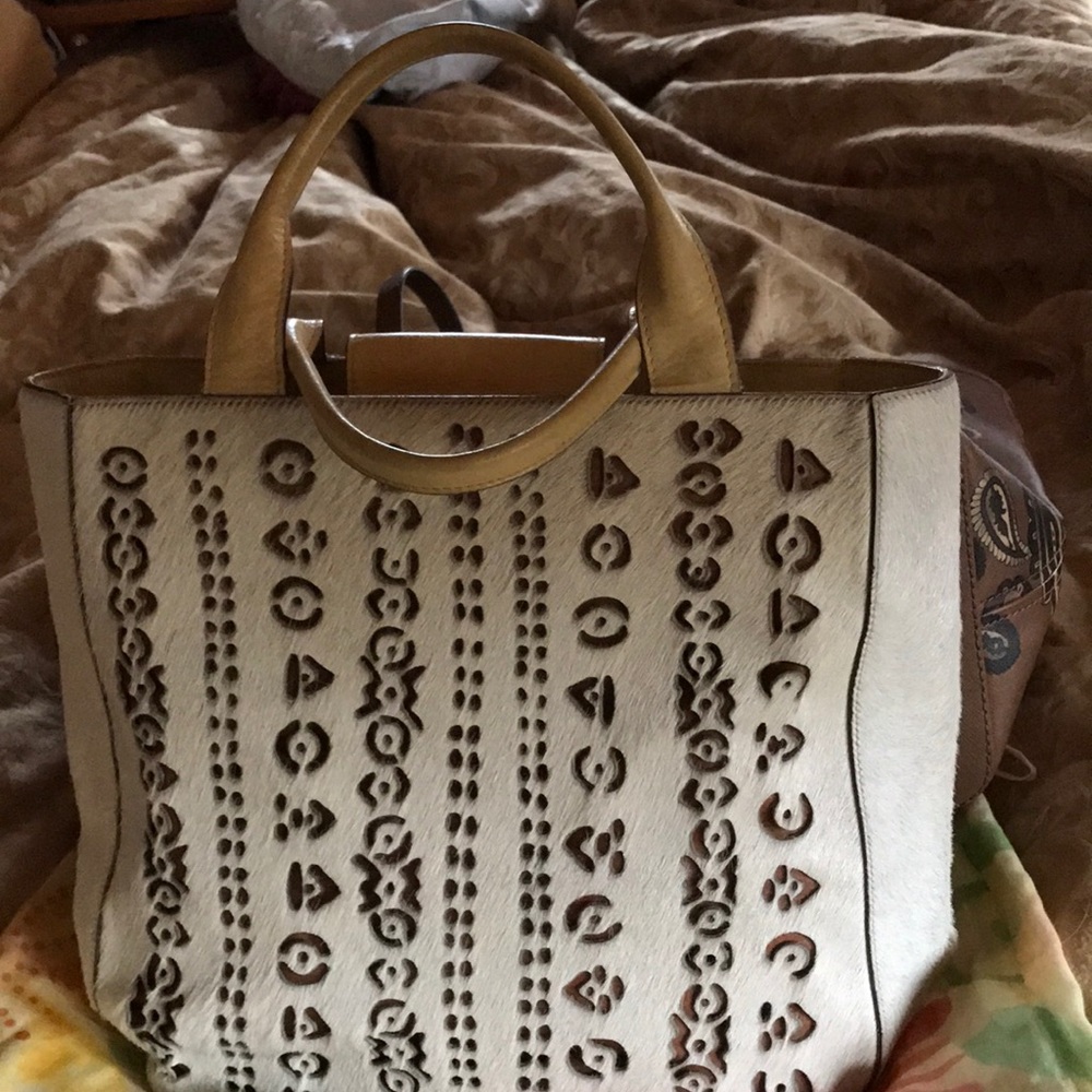 Stunning Italian light tan leather purse with horse hair.
